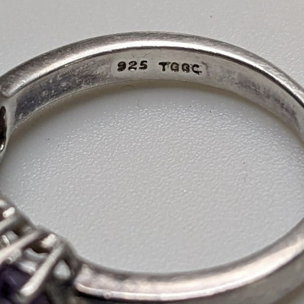 Vintage 5 Stone Amethyst Ring sz-7.5 - Picture 3 of 4